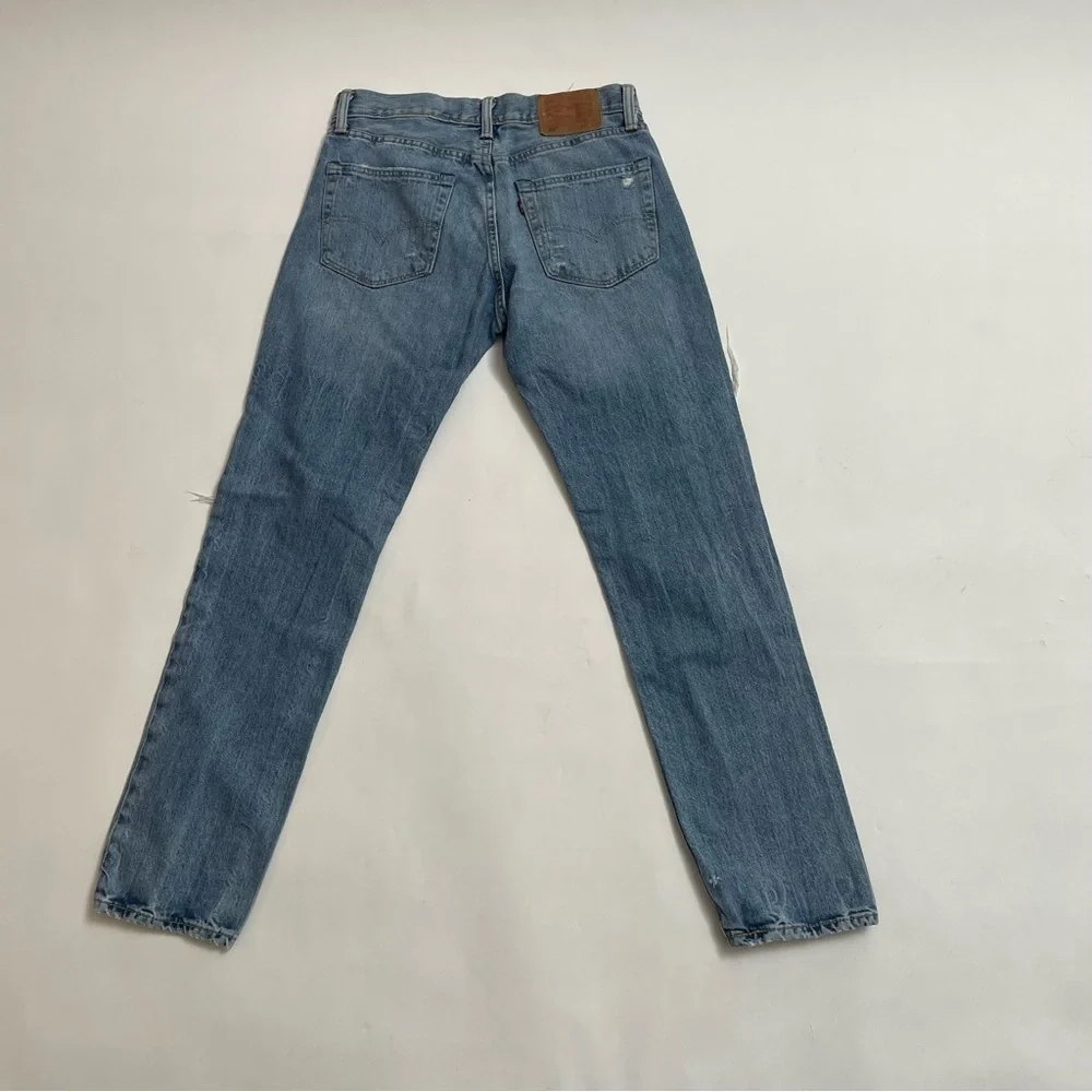 LEVI’S 511 distressed jeans